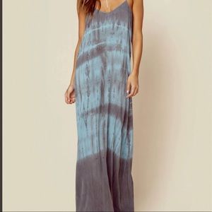 Never worn Planet Blue Maxi